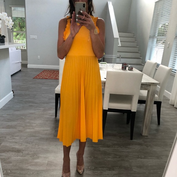 Tangerine Sleeveless Midi Dress - Picture 7 of 9